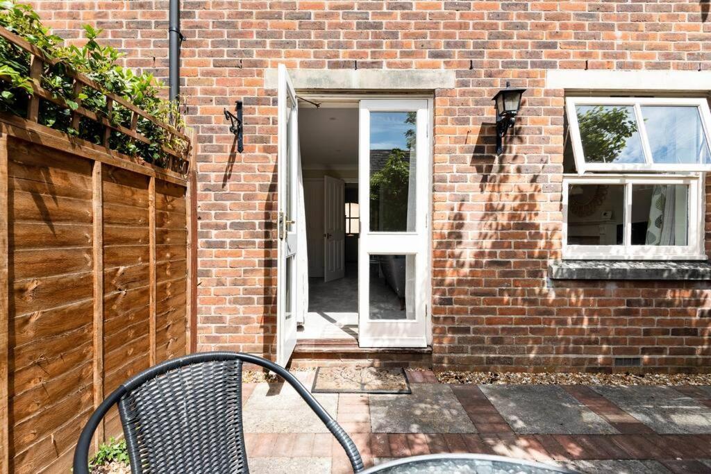 Central Village Cottage, The Corders Moreton-in-Marsh Exterior foto
